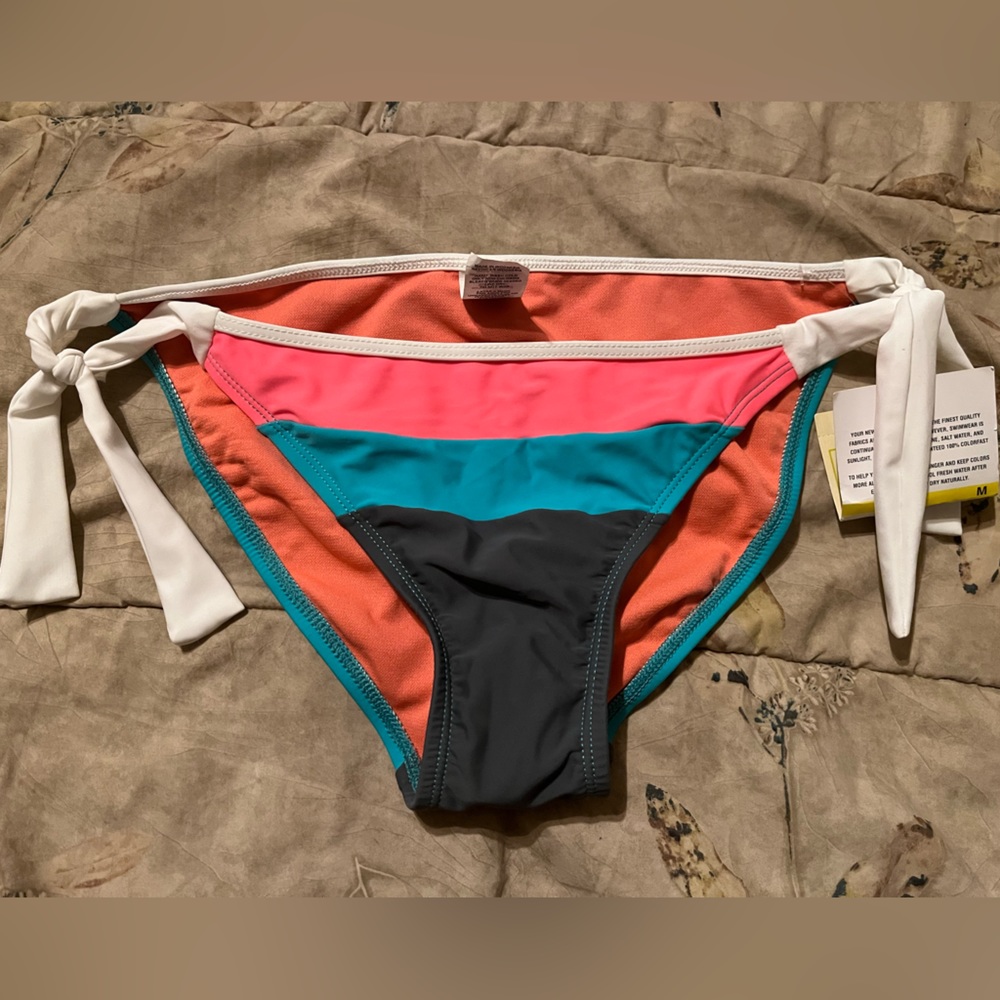 NWT Hobie bikini bottoms
